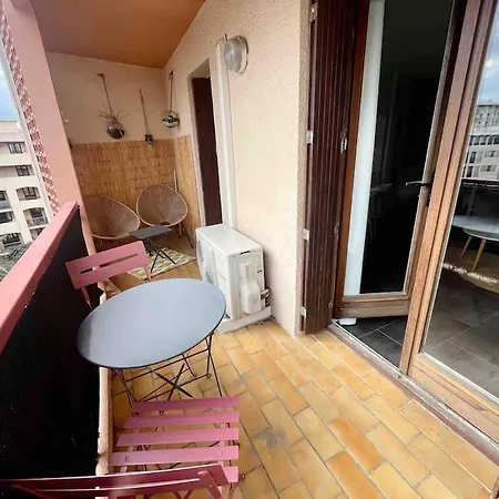 Le Kennedy Charmant T2 Tout Confort, A Apartment